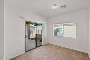 143 E Placita Nubes Blancas, Sahuarita, AZ 85629 - Photo 4
