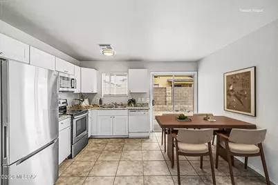 7035 S Placita Sorrento, Tucson, AZ 85756 - Photo 8