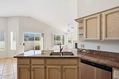 64731 E Canyon Shadows Lane, Saddlebrooke, AZ 85739 - Photo 16