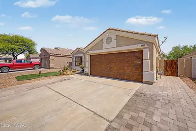 9683 E Country Court, Tucson, AZ 85749 - Photo 1