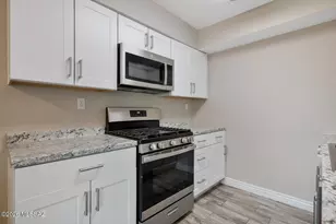 1025 E 32nd St, Tucson, AZ 85713 - Photo 10
