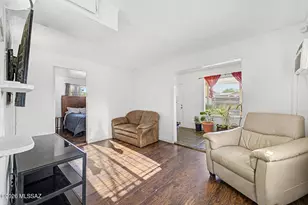 321 E Jacinto St, Tucson, AZ 85705 - Photo 8