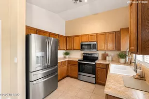 8966 E Alderpoint Way, Tucson, AZ 85730 - Photo 14