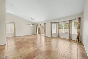 2646 W Cholla Ridge Pl, Tucson, AZ 85742 - Photo 8