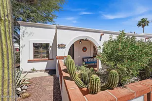 437 S Paseo Madera, Green Valley, AZ 85614 - Photo 2