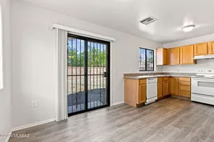 2876 N Xochipilli Dr, Tucson, AZ 85745 - Photo 16