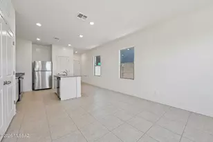 6558 NW Sandyfield Way W, Tucson, AZ 85757 - Photo 14
