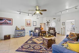 754 W Rushwood Dr, Tucson, AZ 85704 - Photo 8