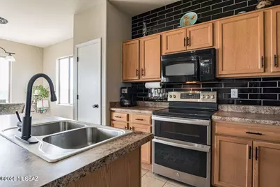 1035 S Stalactites Circle, Benson, AZ 85602 - Photo 10