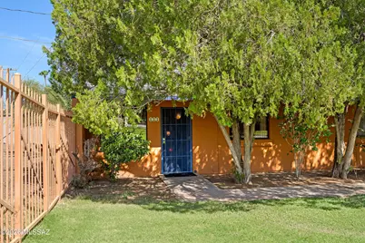 350 N Silverbell Road #111, Tucson, AZ 85745 - Photo 1