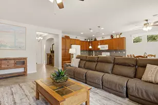 2298 E Thunderchief Dr, Green Valley, AZ 85614 - Photo 10
