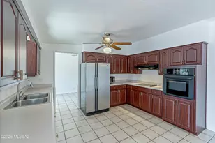 702 N Rook Ave, Tucson, AZ 85711 - Photo 12