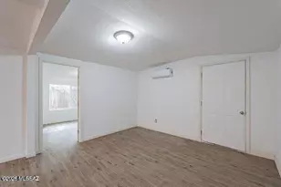 221 E Jacinto St, Tucson, AZ 85705 - Photo 10