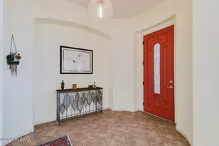 2506 E Bluejay Bluff Ln, Green Valley, AZ 85614 - Photo 8