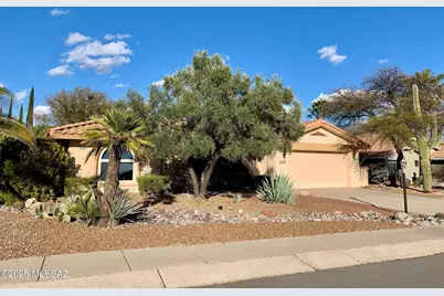 14420 N Del Webb Boulevard, Oro Valley, AZ 85755 - Photo 2