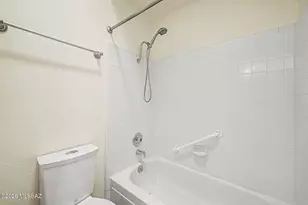 6208 N Rockglen Rd, Tucson, AZ 85704 - Photo 28