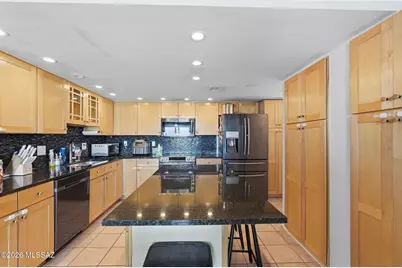 9350 E Speedway Boulevard #9, Tucson, AZ 85710 - Photo 8
