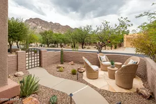 187 E Sky Light St, Oro Valley, AZ 85737 - Photo 2