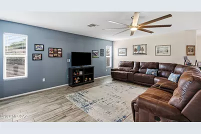 1151 W Vuelta Potrillo Mesteno, Sahuarita, AZ 85629 - Photo 8