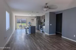 7347 W Cottage Farm Wy, Tucson, AZ 85757 - Photo 2