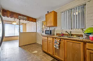 5730 S Aldorn Dr, Tucson, AZ 85706 - Photo 12