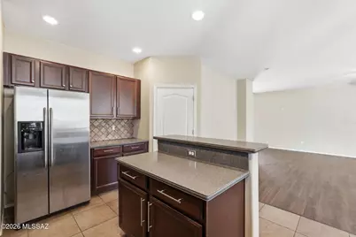 3576 W Goshen Drive, Tucson, AZ 85741 - Photo 8