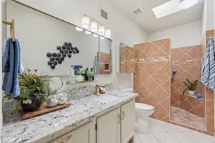 712 W Desert Hills Dr, Green Valley, AZ 85622 - Photo 24