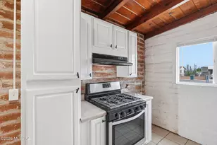 174 W Borrego St, Tucson, AZ 85706 - Photo 2