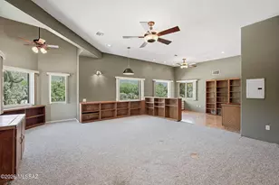 10401 E Plumeria Rd, Tucson, AZ 85749 - Photo 18