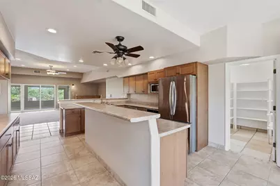 10401 E Plumeria Road, Tucson, AZ 85749 - Photo 14