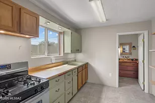 1533 E Spring St, Tucson, AZ 85719 - Photo 30