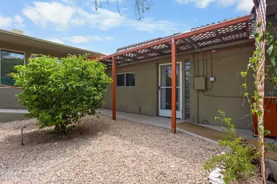1533 E Spring Street, Tucson, AZ 85719 - Photo 26