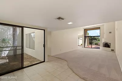 9816 N Calle Loma Linda, Oro Valley, AZ 85737 - Photo 6