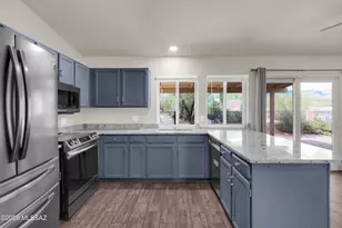 7221 E Clayridge Dr, Tucson, AZ 85750 - Photo 8