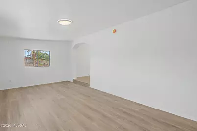 218 E Elvado Road, Tucson, AZ 85756 - Photo 8