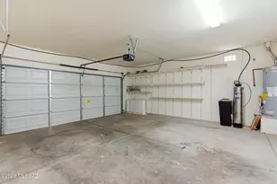 10448 S Cutting Horse Dr, Vail, AZ 85641 - Photo 42