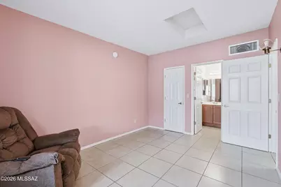 5941 E Sun County Boulevard, Tucson, AZ 85712 - Photo 20