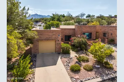 8430 N Breezewood Place, Tucson, AZ 85704 - Photo 2