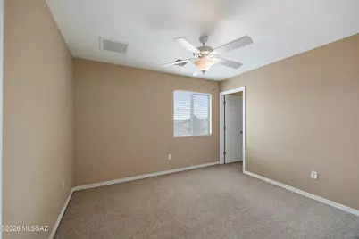 9670 N Deimos Drive, Tucson, AZ 85743 - Photo 18