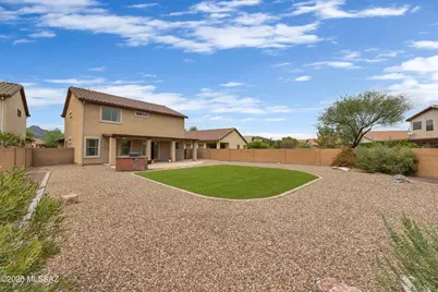 9670 N Deimos Drive, Tucson, AZ 85743 - Photo 30