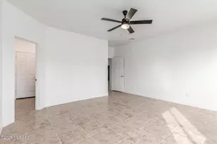 12636 N Hendricks Dr, Marana, AZ 85653 - Photo 14