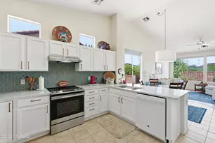 9691 N Arch Canyon Pl, Tucson, AZ 85743 - Photo 16