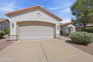 9691 N Arch Canyon Pl, Tucson, AZ 85743 - Photo 2