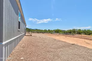 3162 W Century Dr, Benson, AZ 85602 - Photo 6