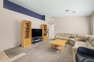 7150 S Shipmans Tale Ct, Tucson, AZ 85756 - Photo 4