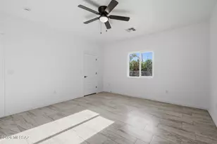 9434 S Vicki Dr, Tucson, AZ 85736 - Photo 20