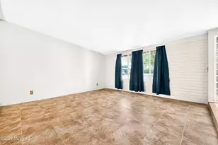9541 E Calle Eunice, Tucson, AZ 85715 - Photo 8