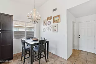 7993 E Blindweed Dr, Tucson, AZ 85710 - Photo 16