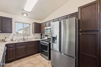 7993 E Blindweed Drive, Tucson, AZ 85710 - Photo 12