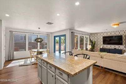 10196 N Nine Iron Drive, Tucson, AZ 85737 - Photo 8